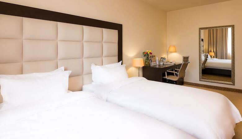 Paris Hotel Yerevan