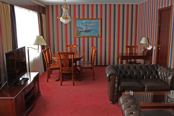 Hotel Druzhba
