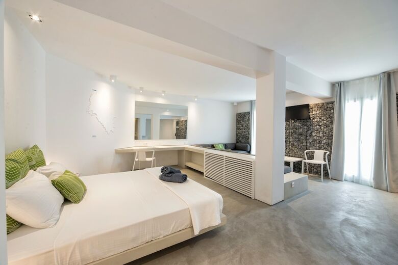 Hotel Relux Ios