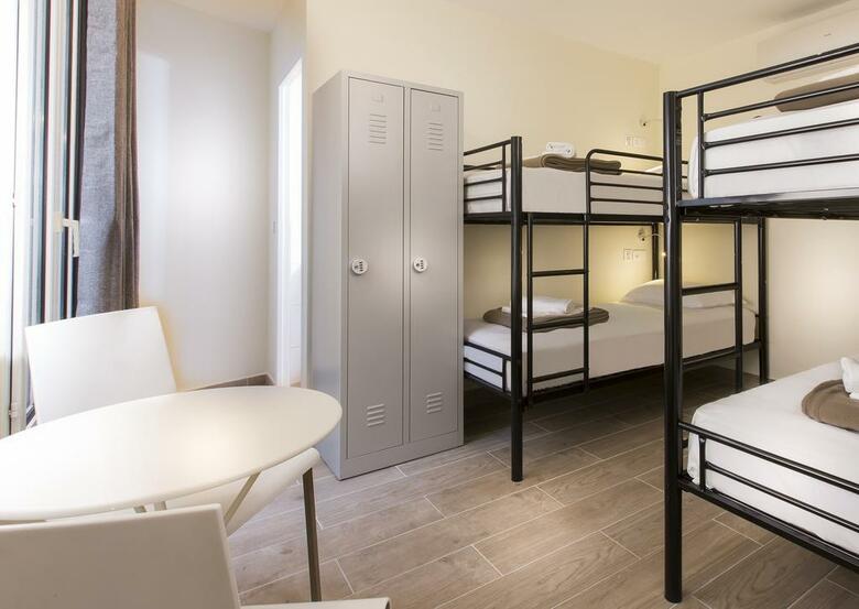 Hotel De Blois