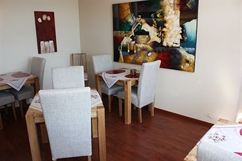 Bed & Breakfast A10 Deluxe