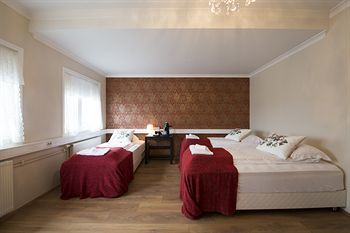 Bed & Breakfast A10 Deluxe