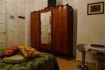 Seralcadio Bed & Breakfast