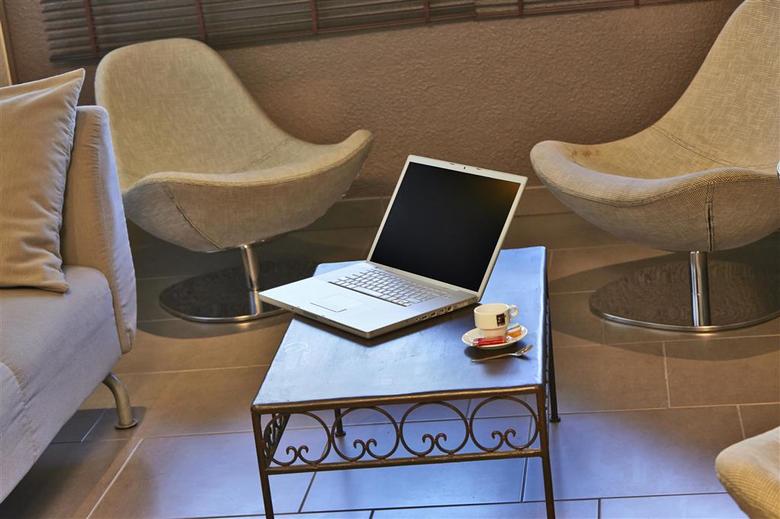 Hotel Kyriad Lyon Sud Saint Genis Laval