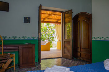 Hostal Hotel Arcangelo - Salina