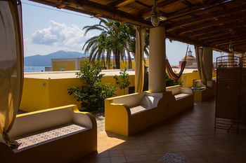 Hostal Hotel Arcangelo - Salina