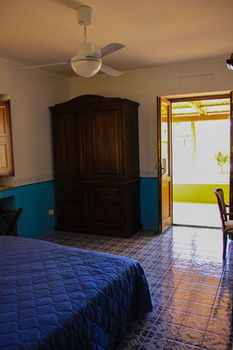 Hostal Hotel Arcangelo - Salina