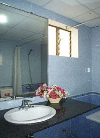 Truong Giang Hotel