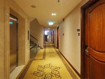 Paradise Saigon Boutique Hotel