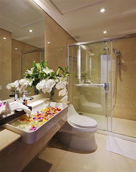 Paradise Saigon Boutique Hotel