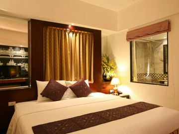 Gia Bao Grand Hotel