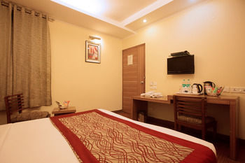 Hotel The Pearl - A Royal Residency