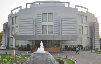 Hotel The Crown