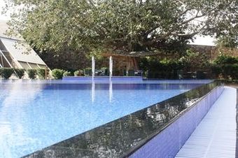 Mana Hotel