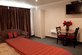 Strathern Motor Lodge