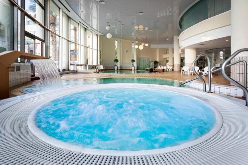 Daniel Dead Sea Hotel