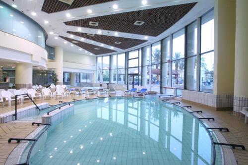 Daniel Dead Sea Hotel