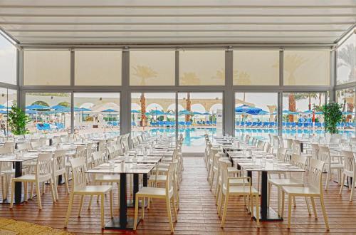 Daniel Dead Sea Hotel