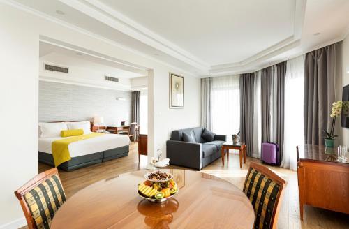 Daniel Dead Sea Hotel