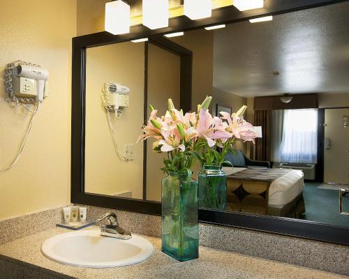 Best Western Gardens Hotel At Joshua Tree National Park