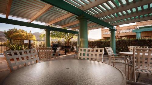 Best Western Gardens Hotel At Joshua Tree National Park