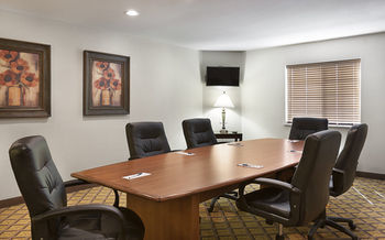 Hotel Candlewood Suites Savannah Airport