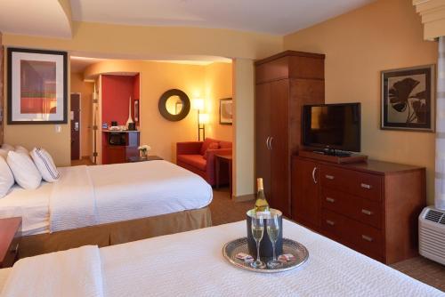 Hotel Courtyard By Marriott Evansville East