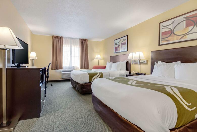 Hotel Quality Inn & Suites