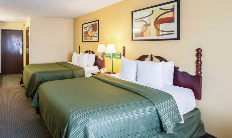 Hotel Quality Inn & Suites