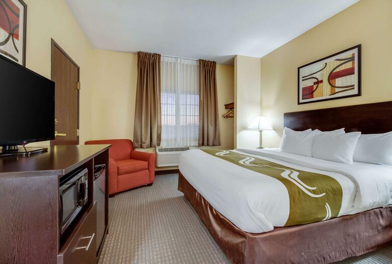 Hotel Quality Inn & Suites