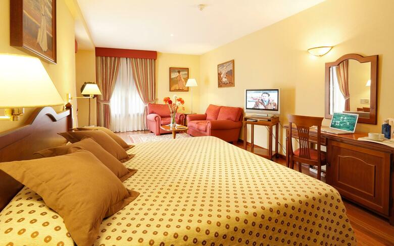 Hotel Egido Plaza De Santiago