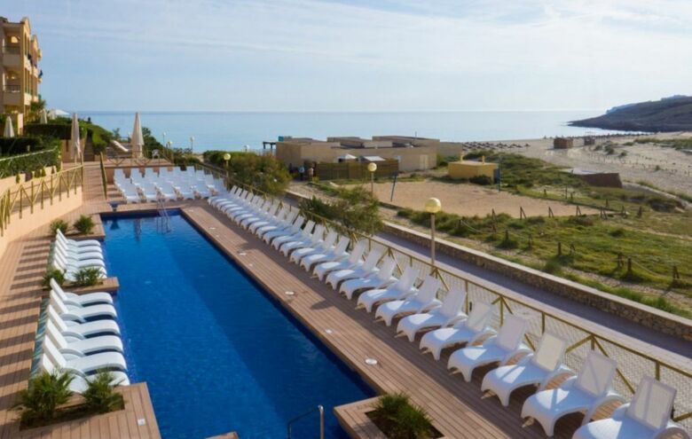 Aparthotel Viva Cala Mesquida Resort & Spa