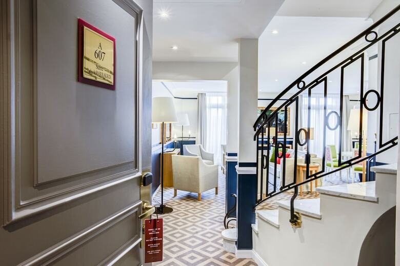 Hotel Le Claridge Champs-elysees Fraser Suites