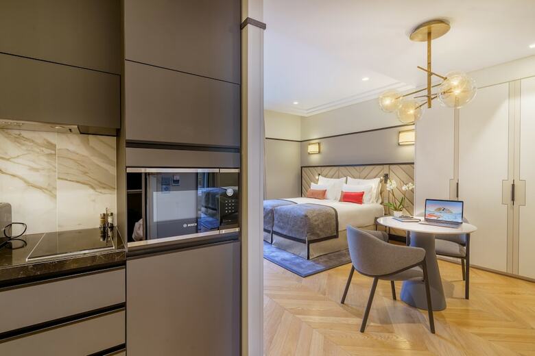 Hotel Le Claridge Champs-elysees Fraser Suites