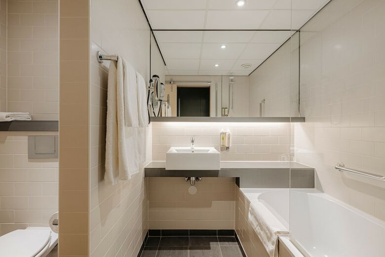 Hampshire Hotel - Babylon Den Haag