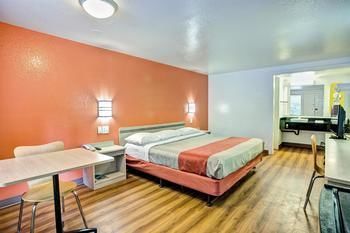 Motel 6 Fayetteville Nc