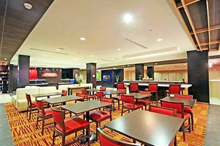 Hotel Courtyard Greensboro Airport