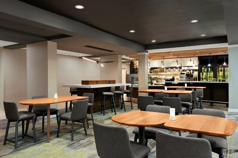 Hotel Courtyard By Marriott Tulsa Central