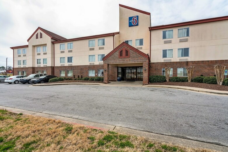 Motel 6 Rocky Mount