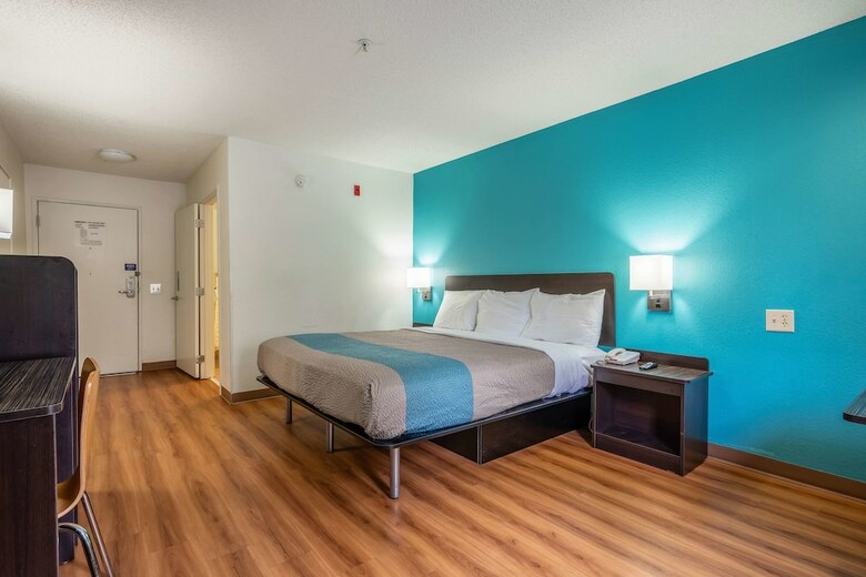 Motel 6 Rocky Mount