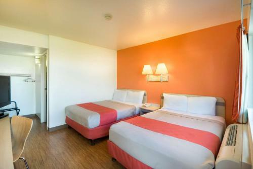 Motel 6 Pendleton