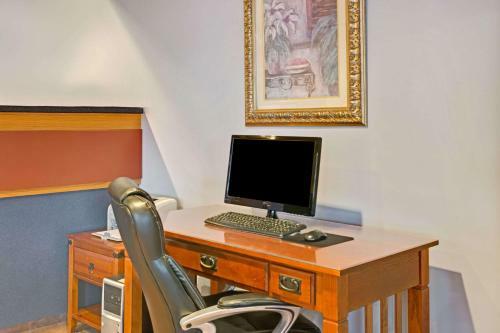 Motel Travelodge Rapid City