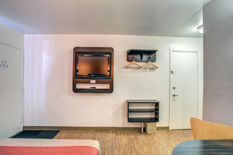 Motel 6 Murfreesboro