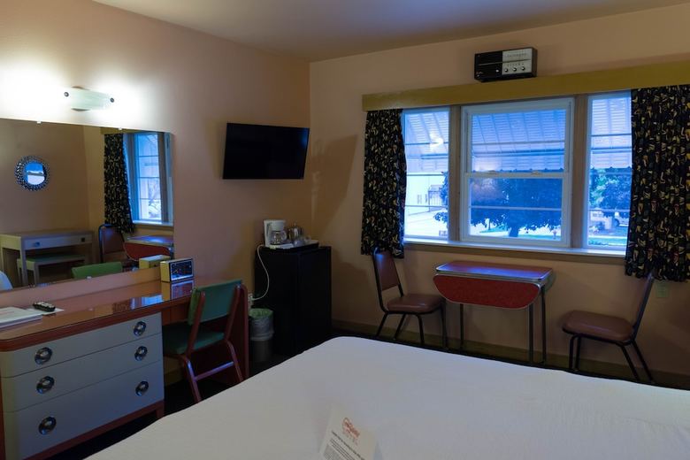 Holiday Music Motel
