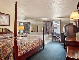 Hotel Super 8 Motel - Sturgeon Bay