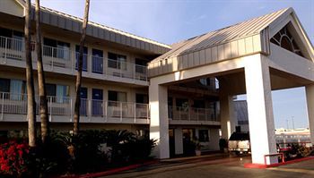 Motel 6 Brownsville North