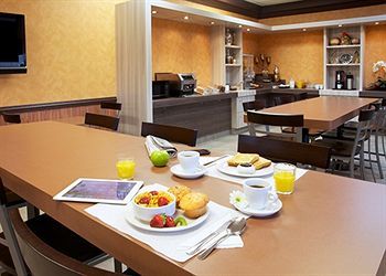 Motel Econo Lodge Montmagny