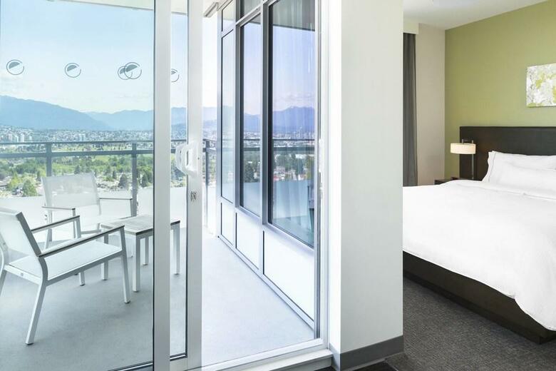 Hotel Element Vancouver Metrotown
