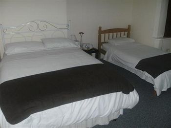 Tennyson House Hotel