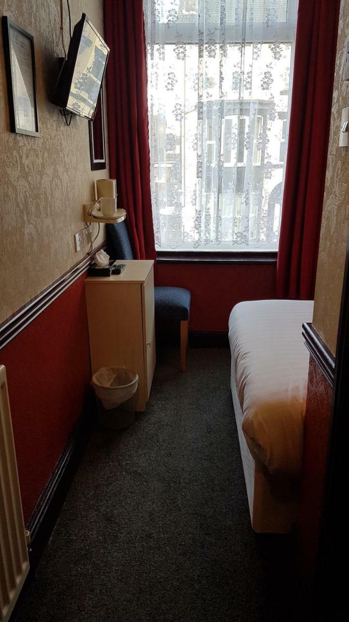 Valdene Hotel